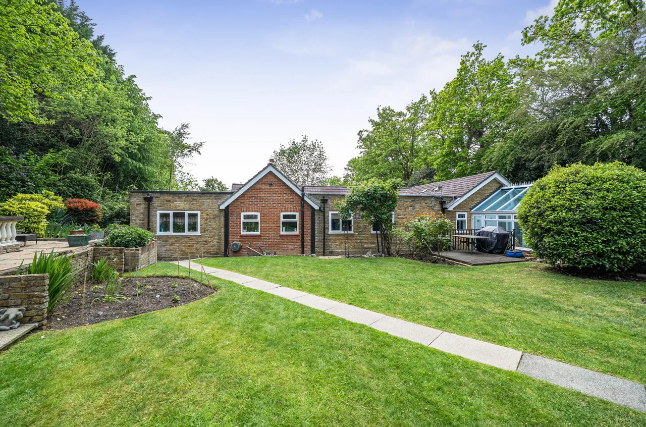 Frimley Road, Ash Vale, Surrey, GU12 5PP, photo 37