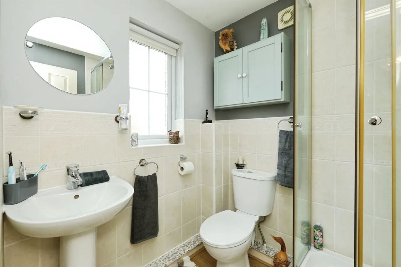 Camborne Crescent, Retford, photo 12
