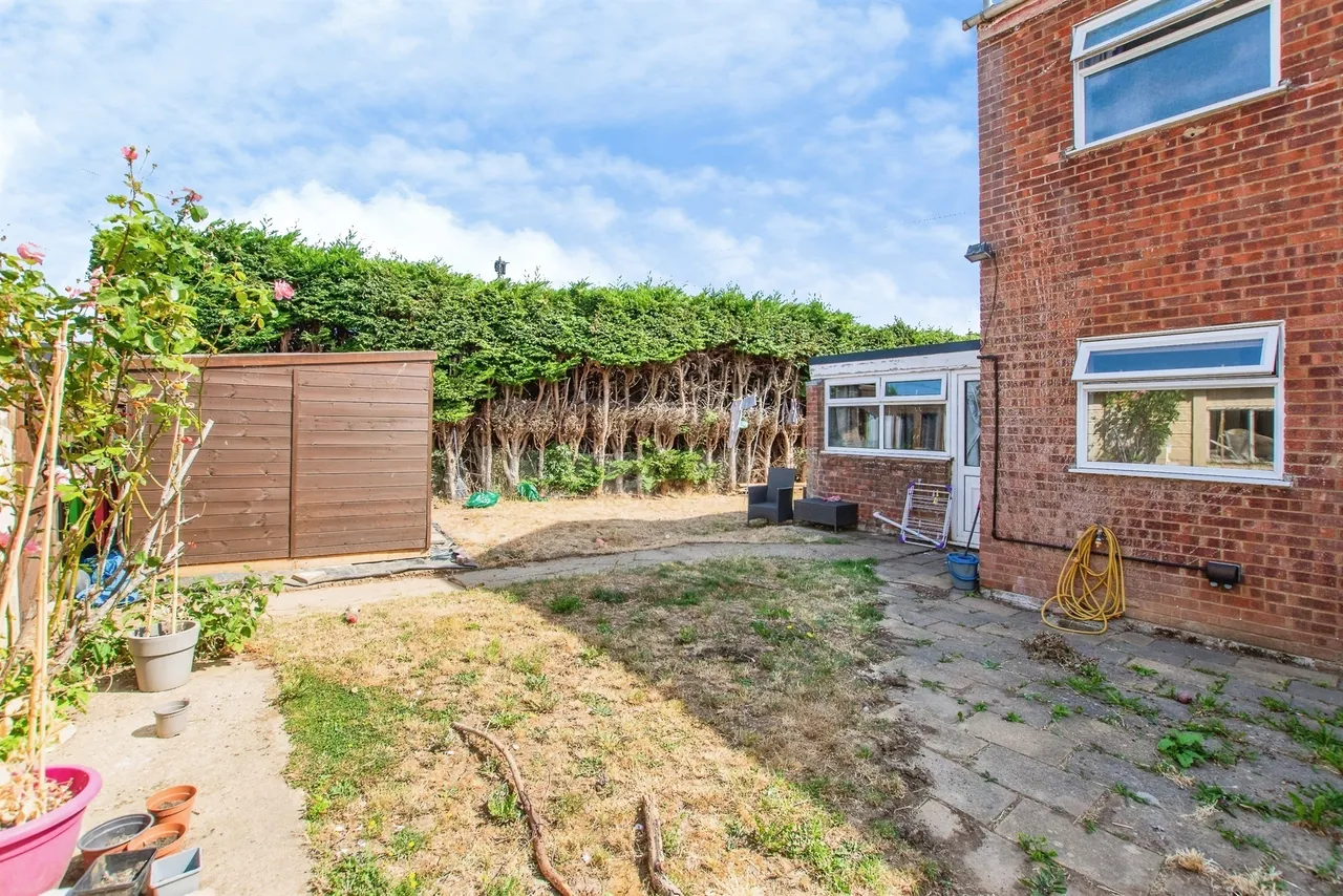 Manor Drive, Terrington St. John, PE14, photo 16