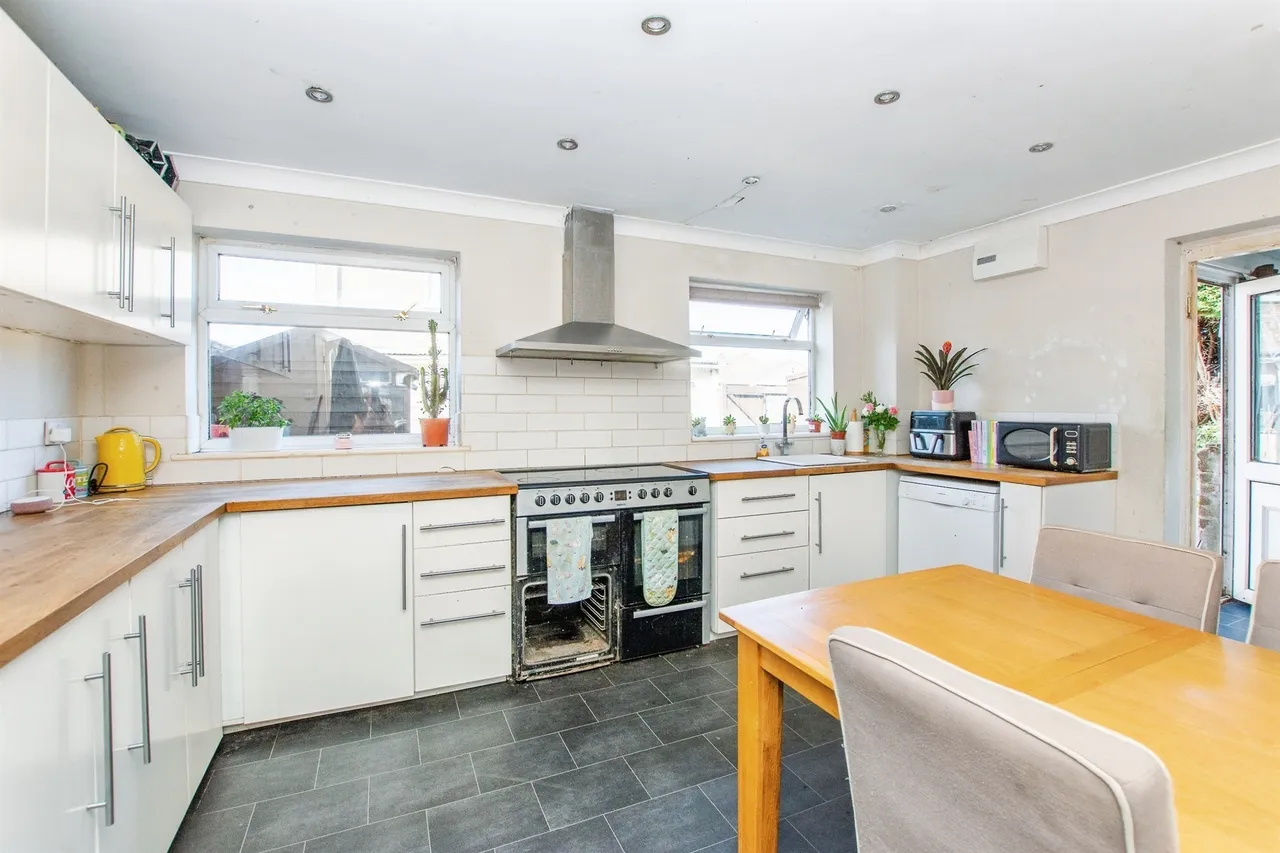 Manor Drive, Terrington St. John, PE14, photo 4