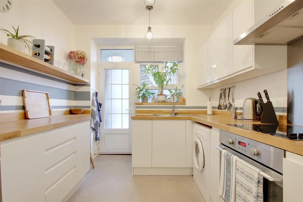 Boundary Road, Worthing, photo 8