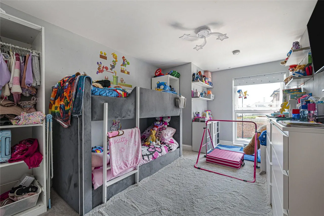 Ackers Drive, Weldon, DA10, photo 5