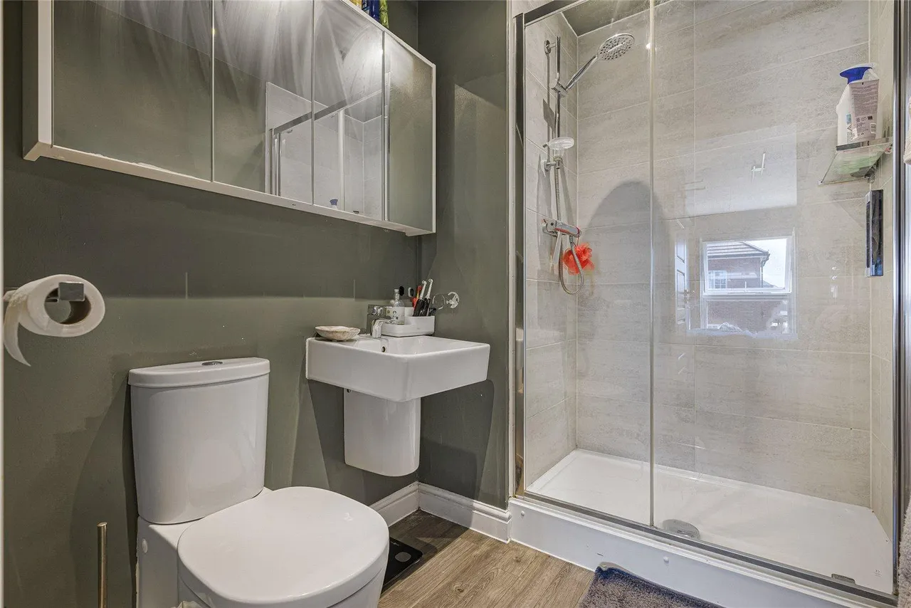 Ackers Drive, Weldon, DA10, photo 4