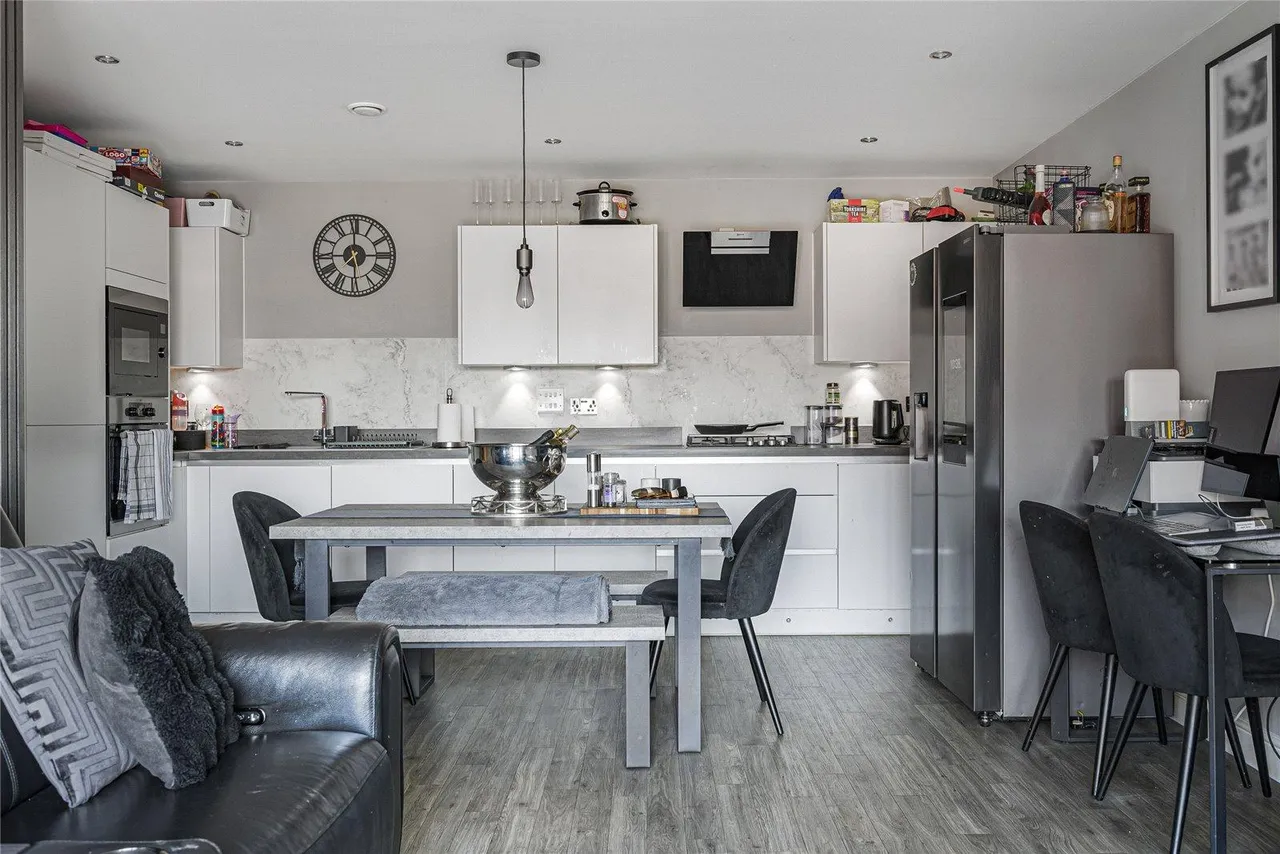 Ackers Drive, Weldon, DA10, photo 10