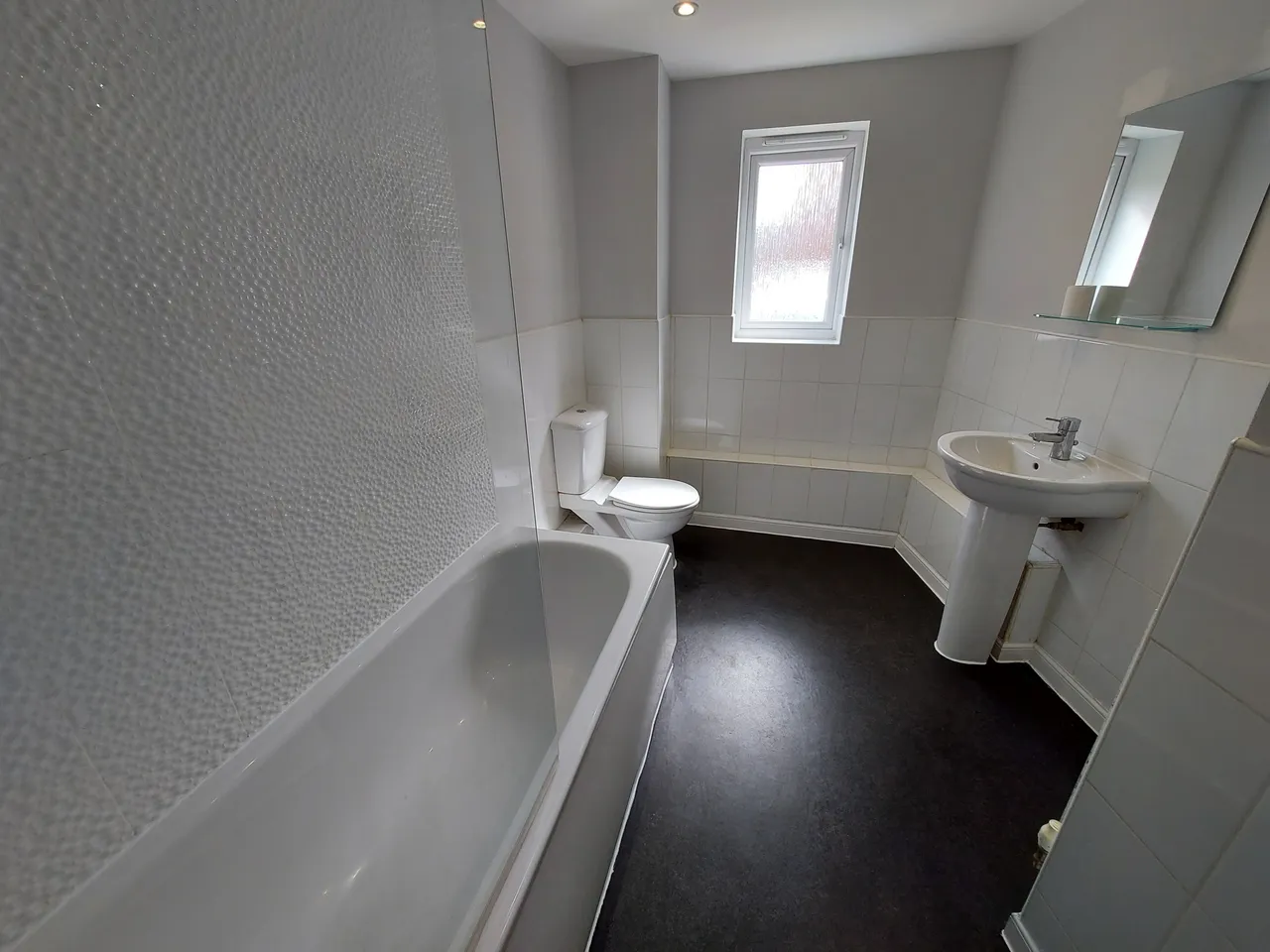 Merton Way, Walsall, WS2, photo 4
