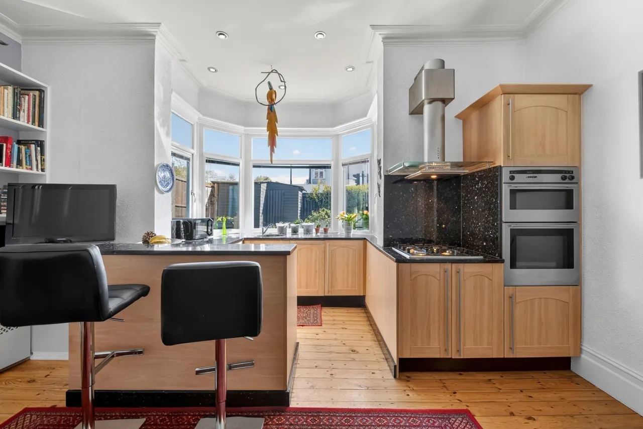 Upper Richmond Road West, East Sheen, SW14, photo 11