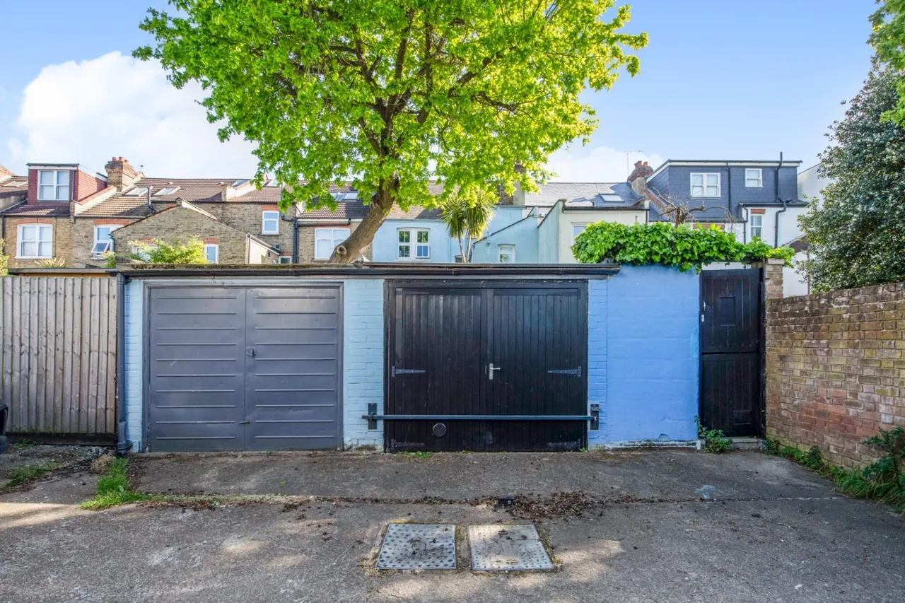 Upper Richmond Road West, East Sheen, SW14, photo 10