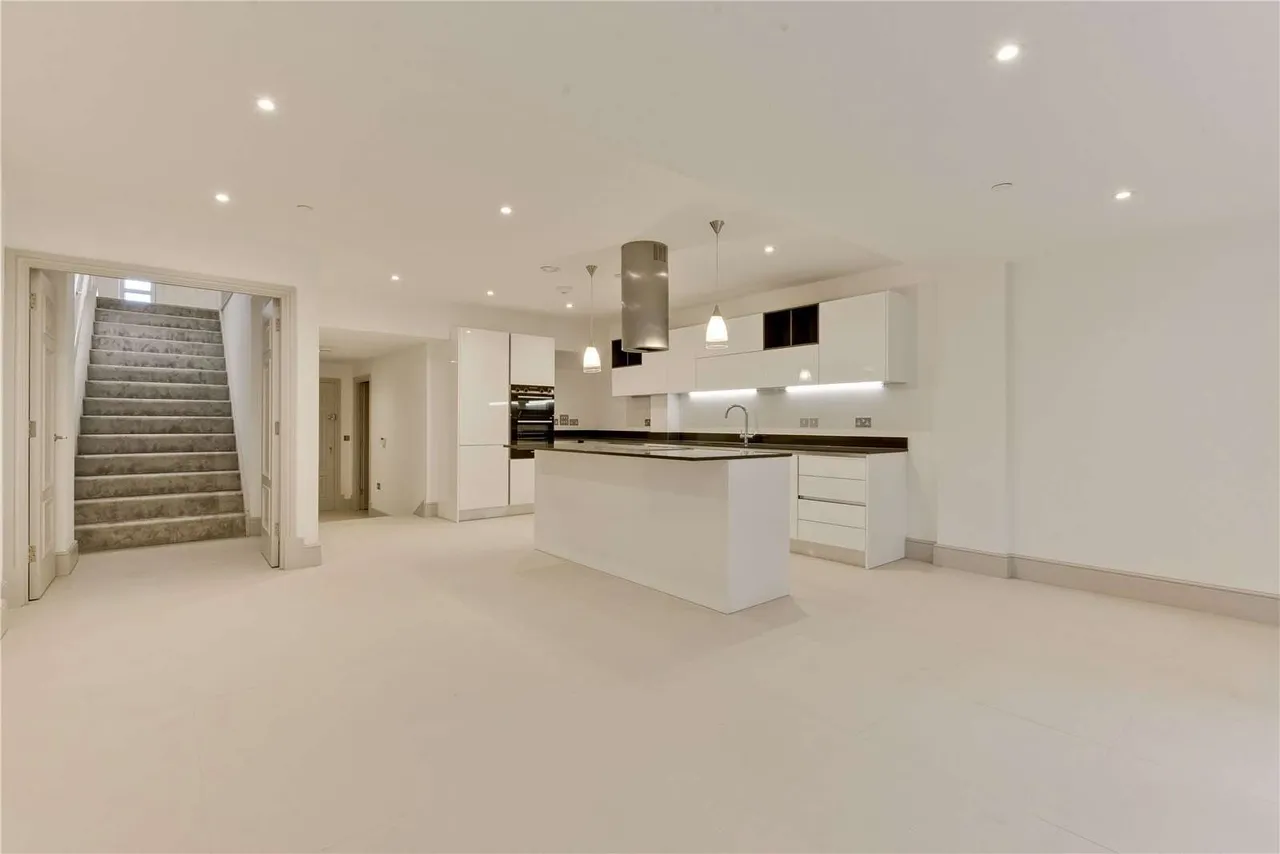 Brooklands Road, Weybridge, KT13, photo 6
