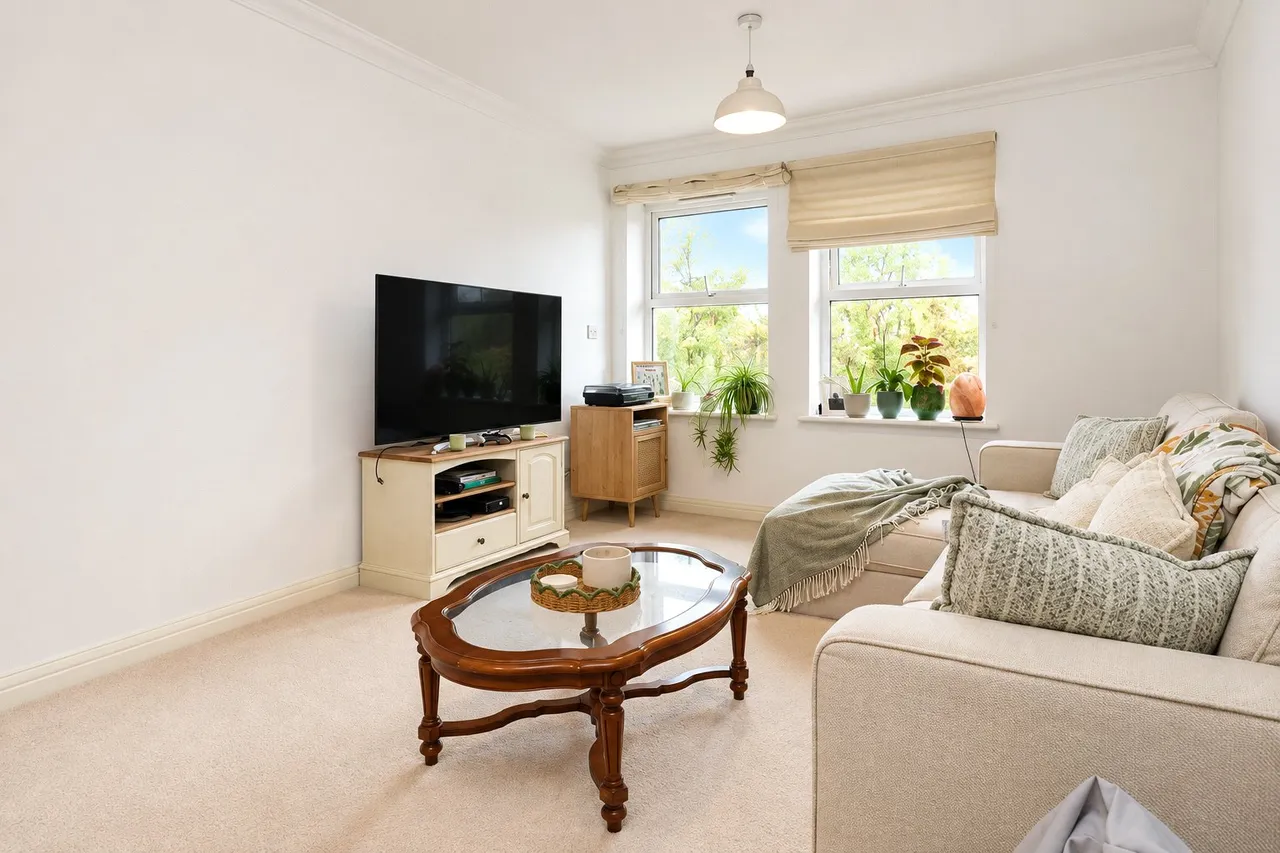 Constitution Hill, Woking, GU22, photo 5