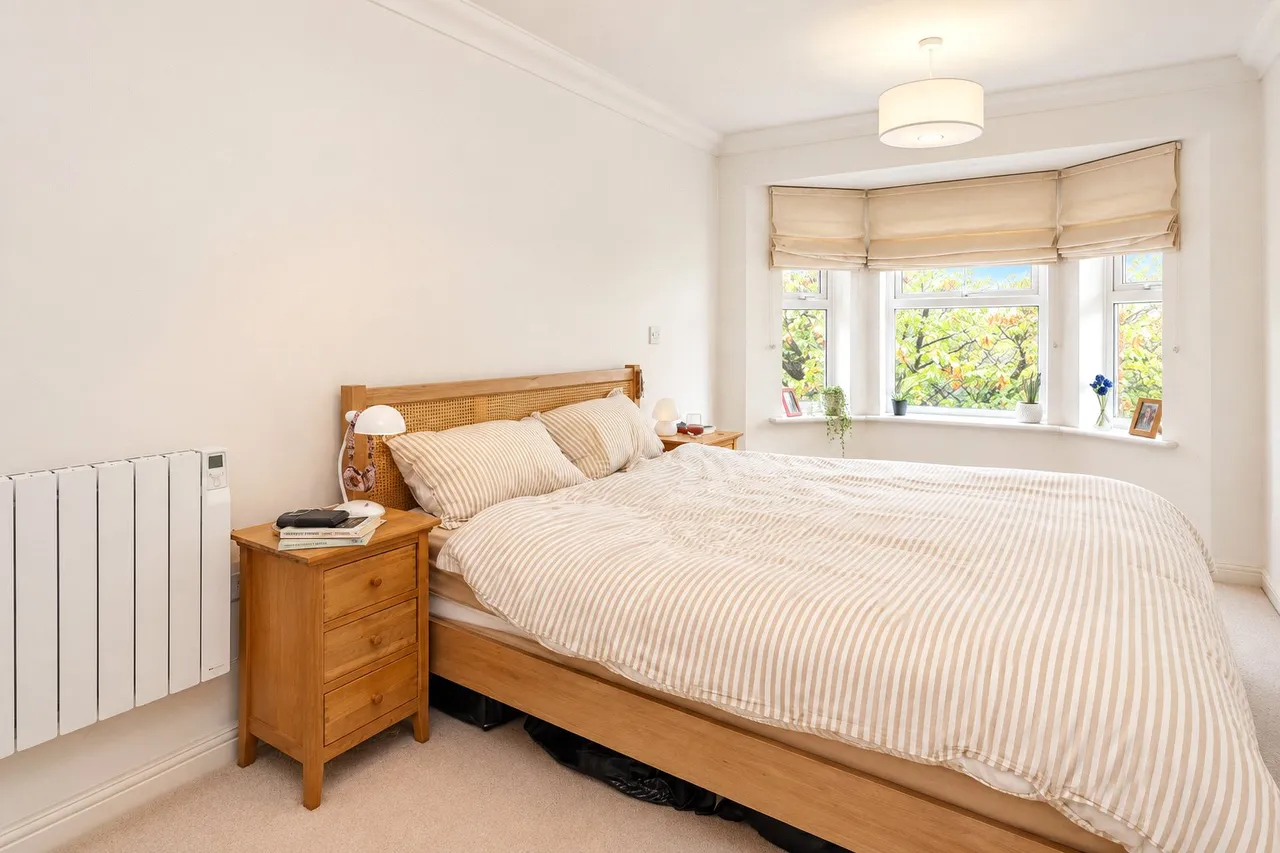 Constitution Hill, Woking, GU22, photo 6