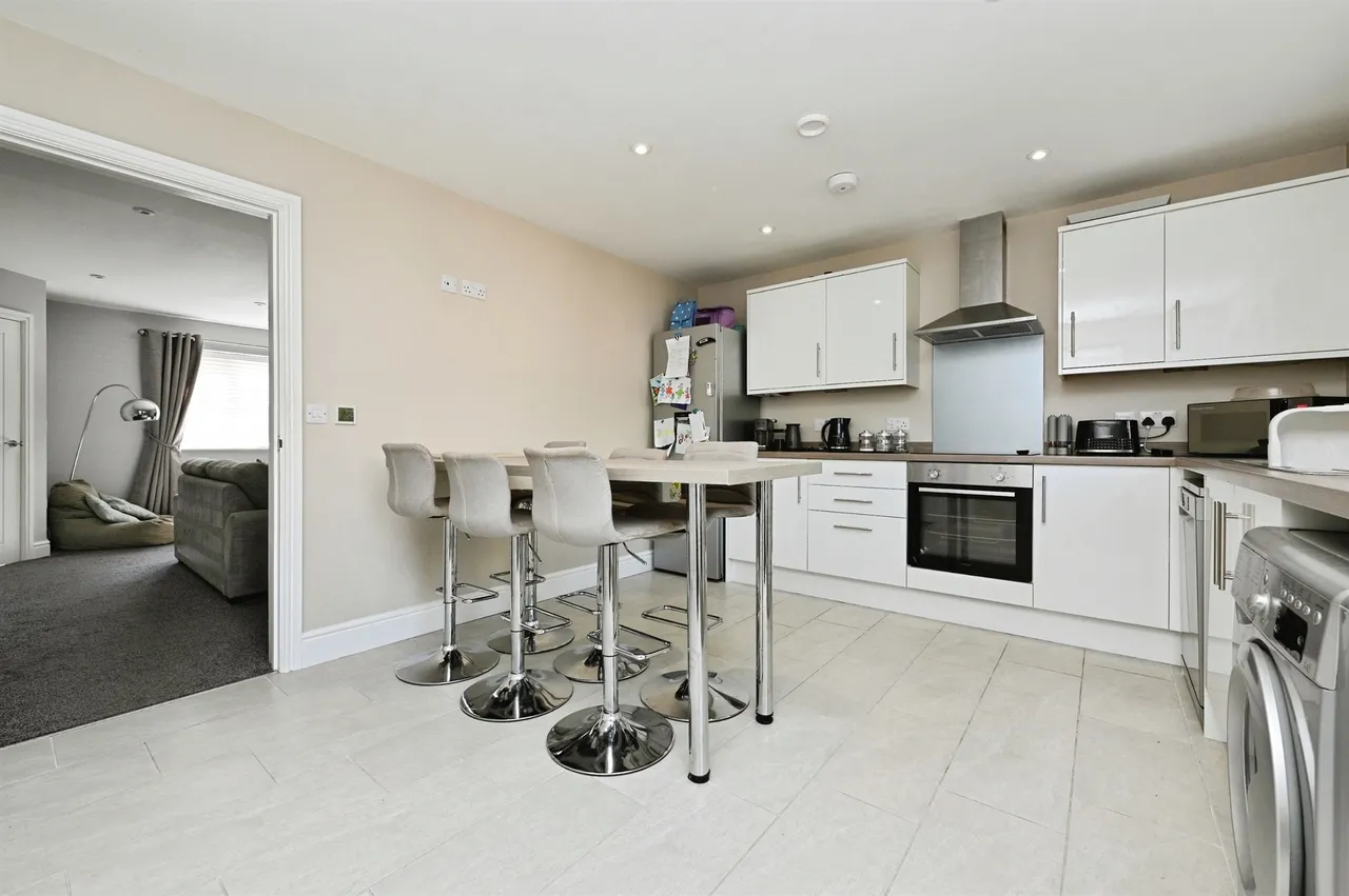 Tony Scase Court, Grimston, PE32, photo 5