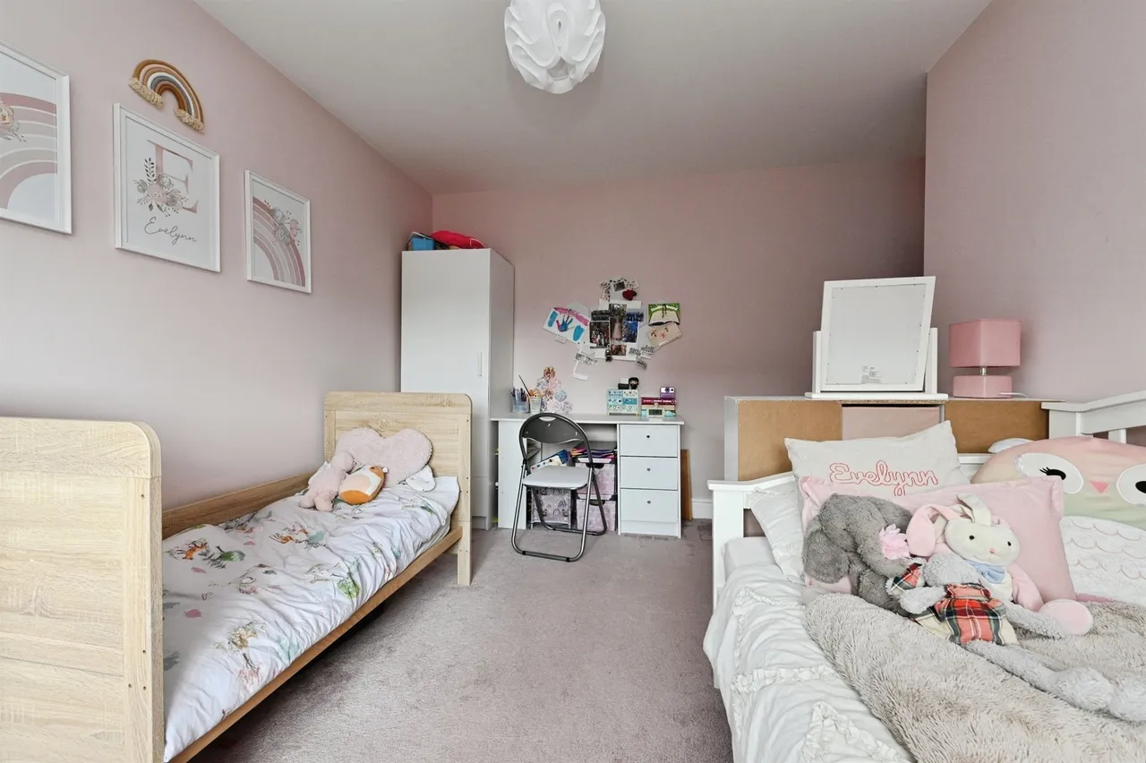 Tony Scase Court, Grimston, PE32, photo 9