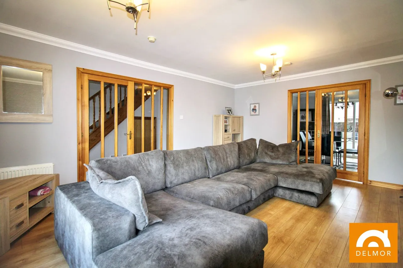 Chestnut Crescent, Leven, KY8, photo 3