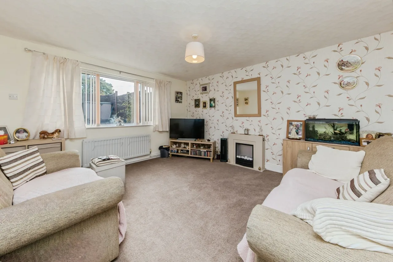 Badger Avenue, Crewe, Cheshire, CW1, photo 4