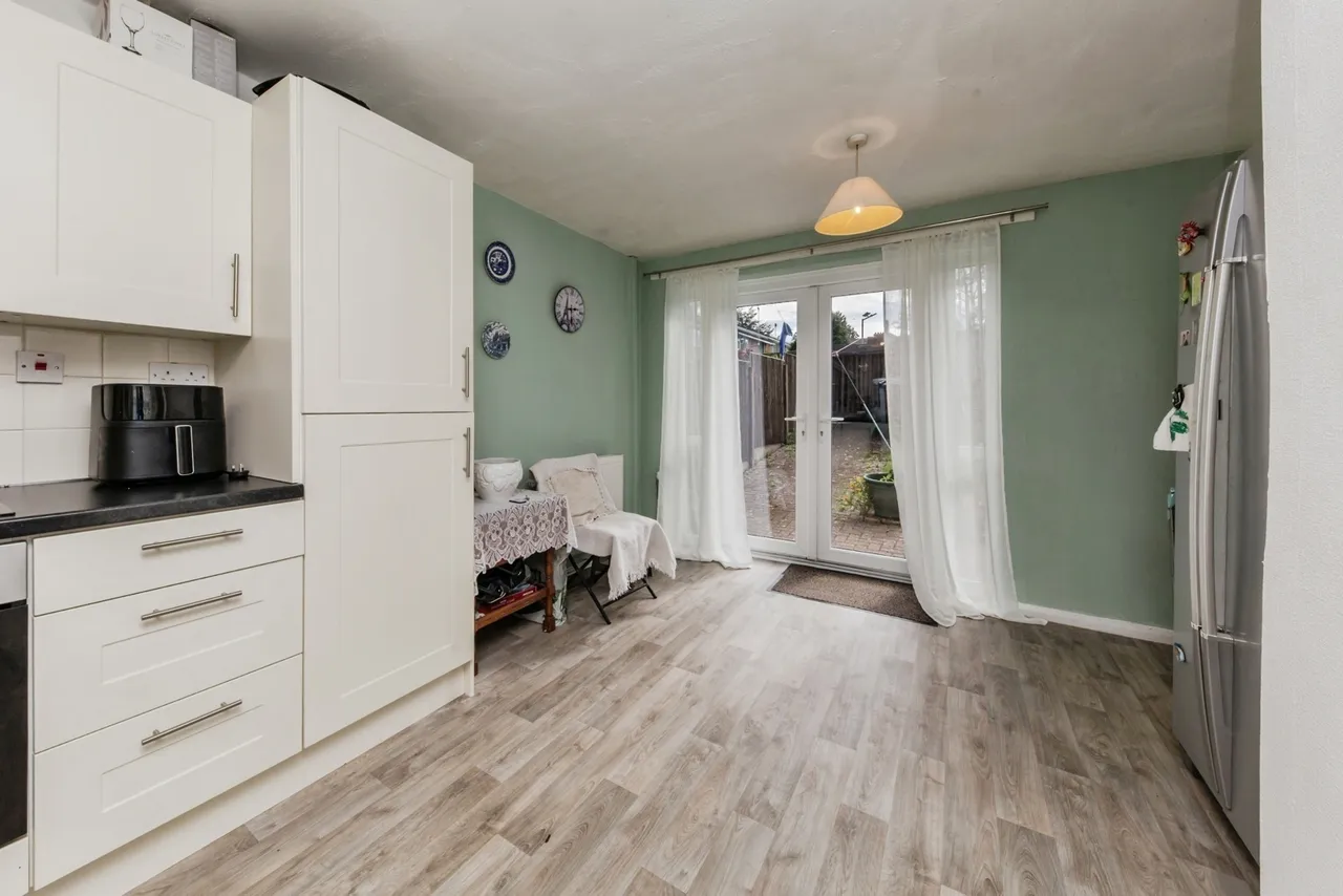 Badger Avenue, Crewe, Cheshire, CW1, photo 3