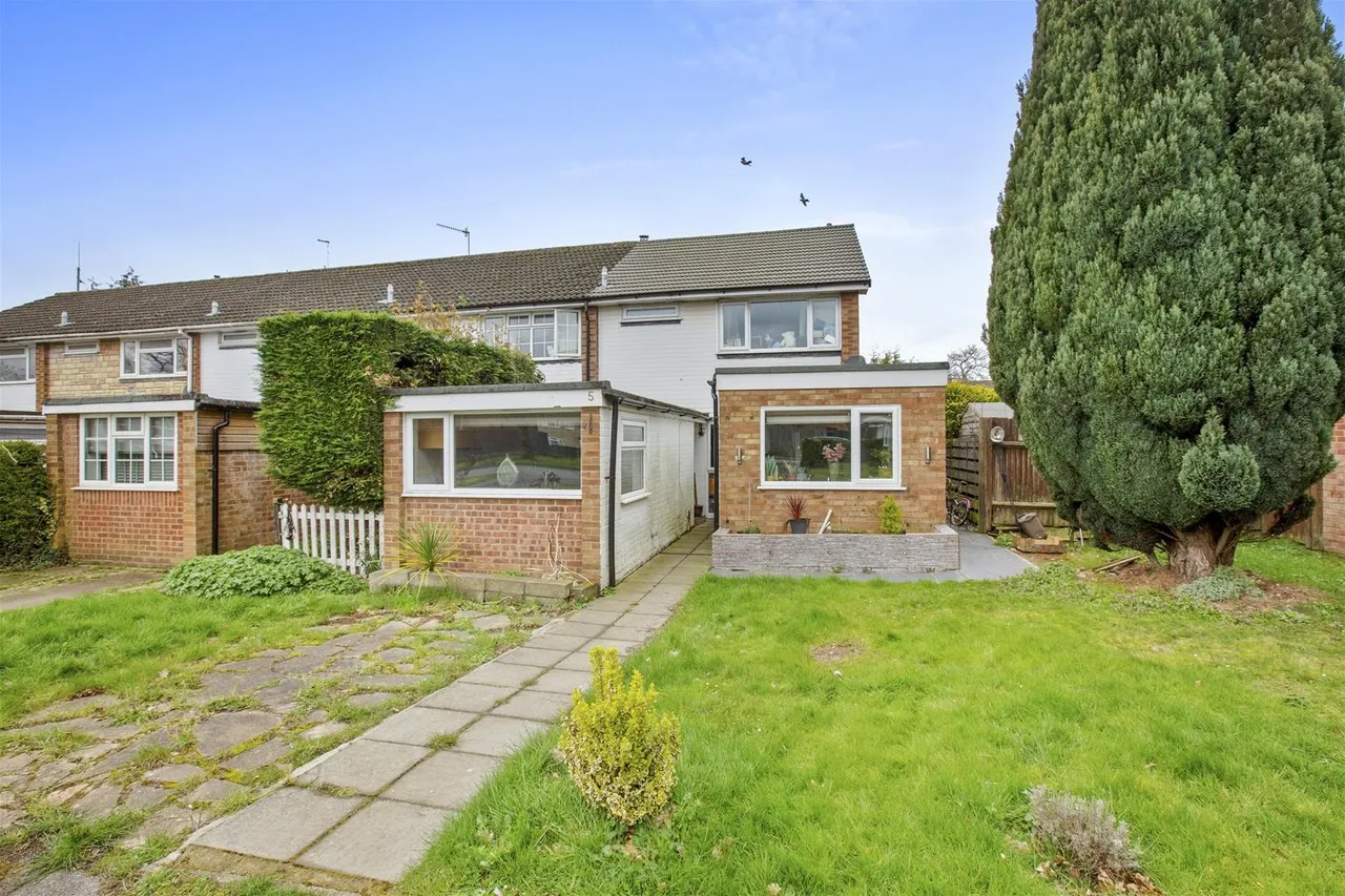 4 bed house for sale, Bowler Lea Downley, High Wycombe, HP13