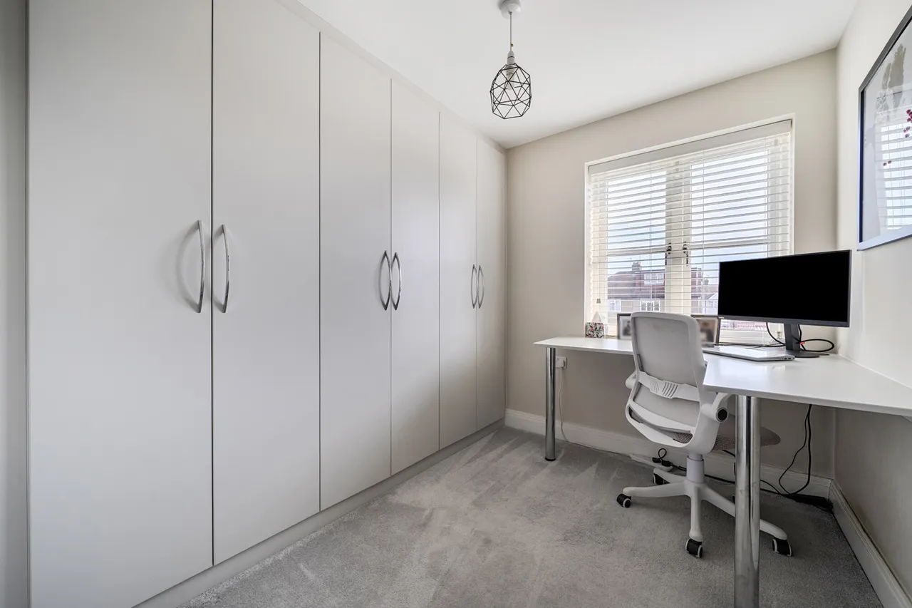 Elmore Drive, Harrow, HA3, photo 17