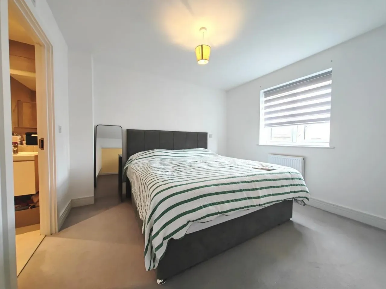 Stirling Close, Crowthorne, RG45, photo 11