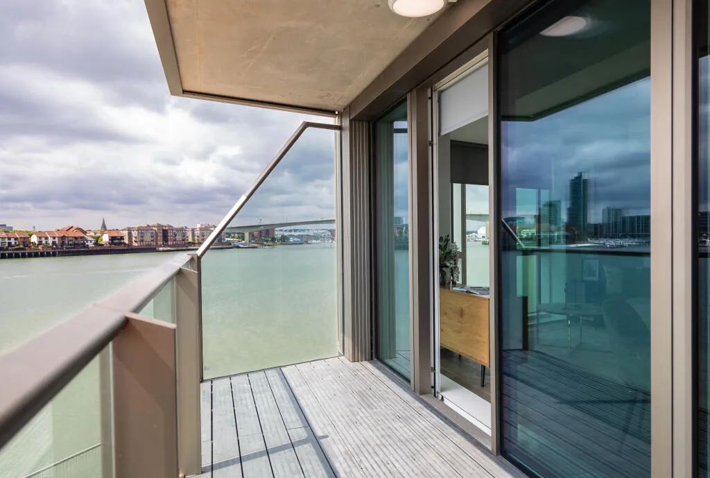 Vantage Tower, Centenary Plaza, SO19, photo 17