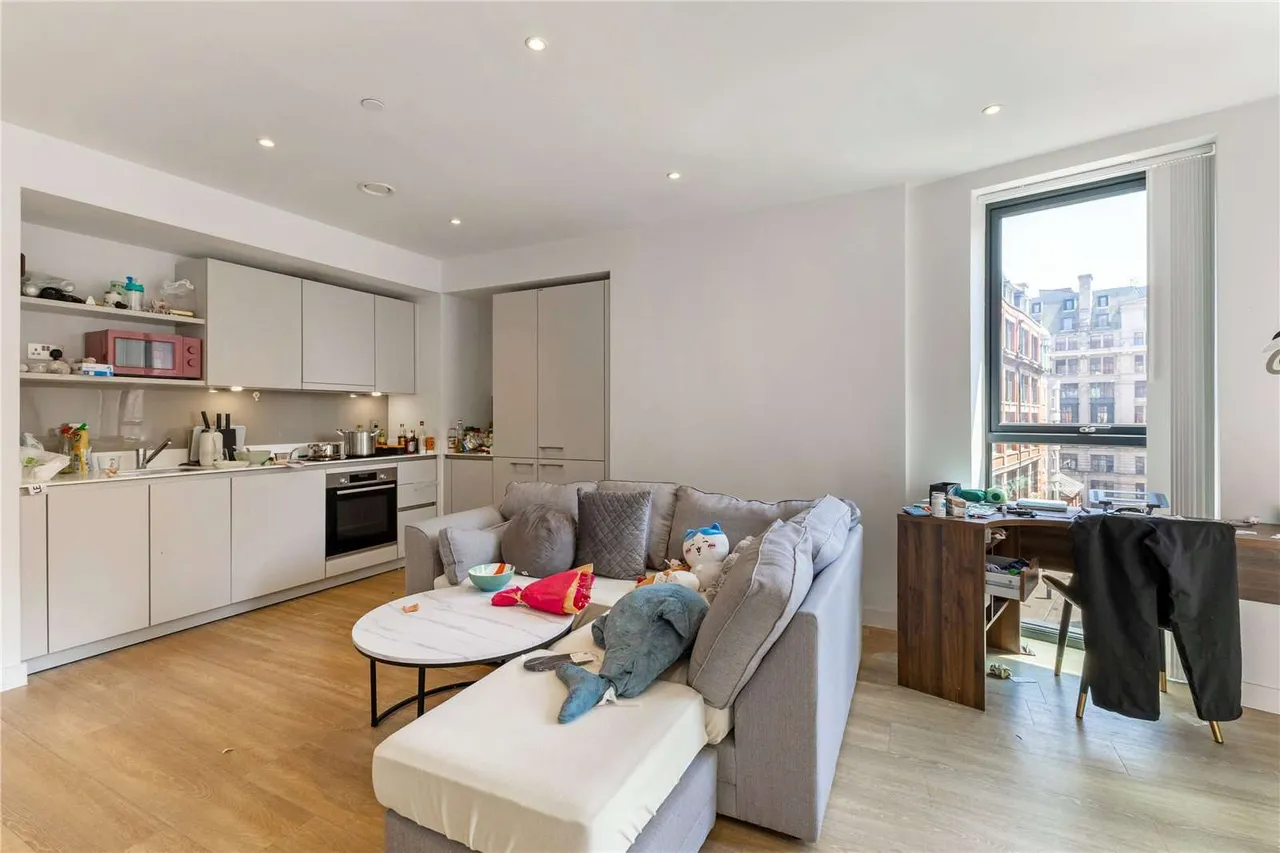 Carding Building, 42 Whitworth Street, Manchester, Greater Manchester, M1 3AR, photo 6