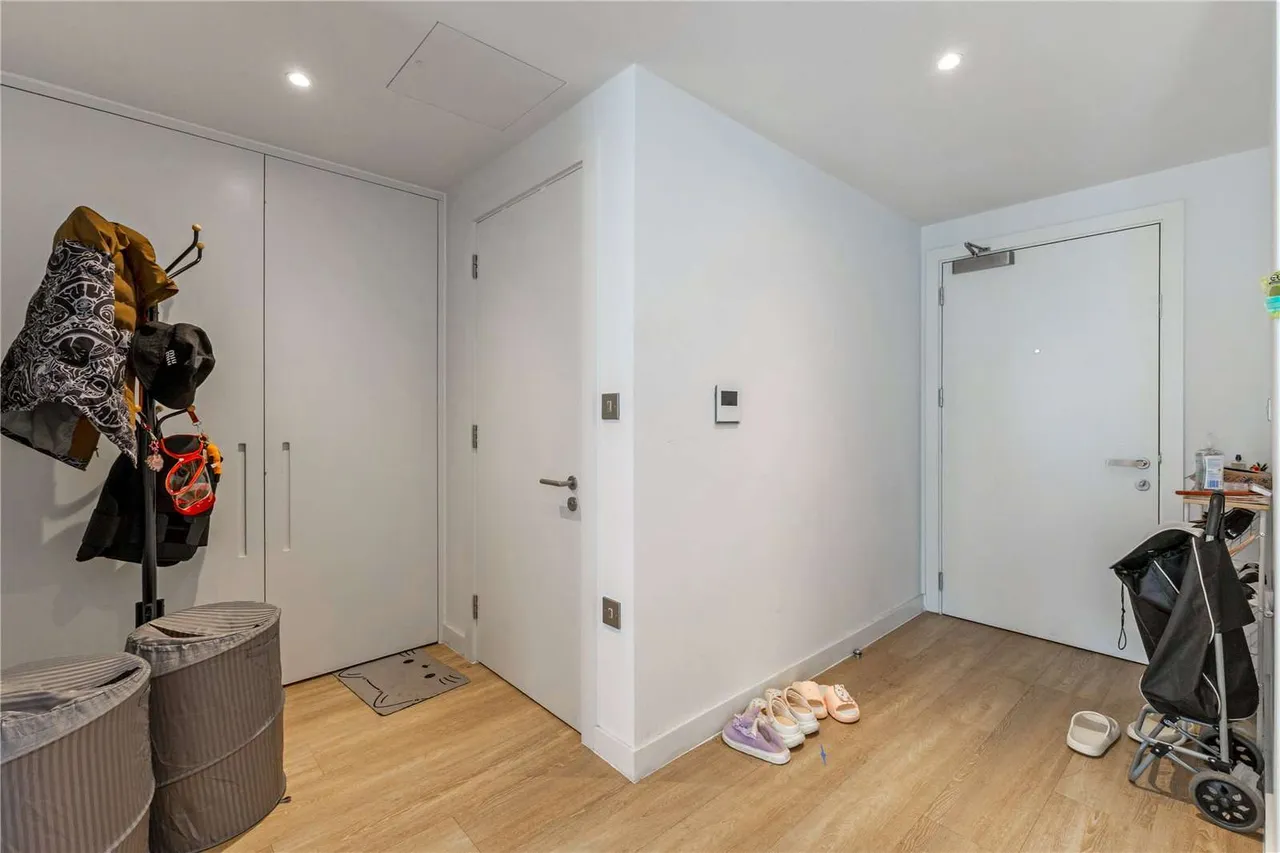 Carding Building, 42 Whitworth Street, Manchester, Greater Manchester, M1 3AR, photo 9