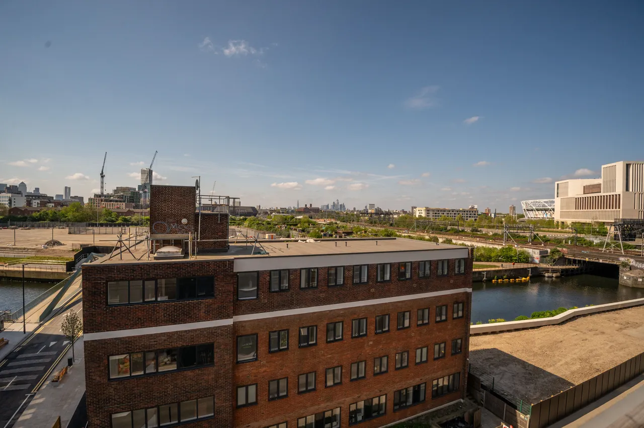 22 Meridia Court, 1a Biggerstaff Road, London, photo 5