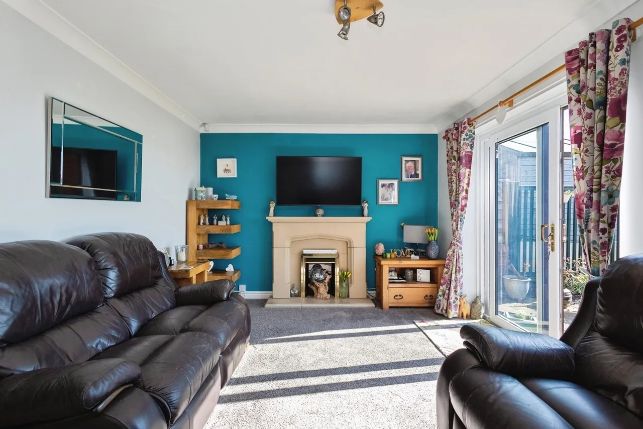 Locking Gate Rise, Waterhead OLDHAM, Lancashire, OL4, photo 3