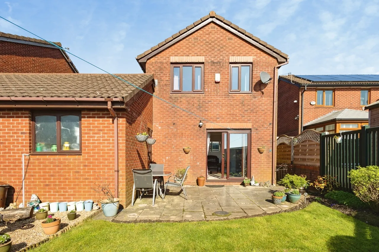 Locking Gate Rise, Waterhead OLDHAM, Lancashire, OL4, photo 18
