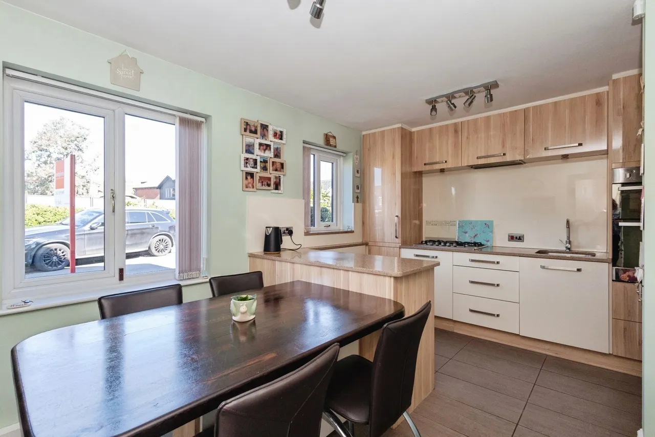 Locking Gate Rise, Waterhead OLDHAM, Lancashire, OL4, photo 5