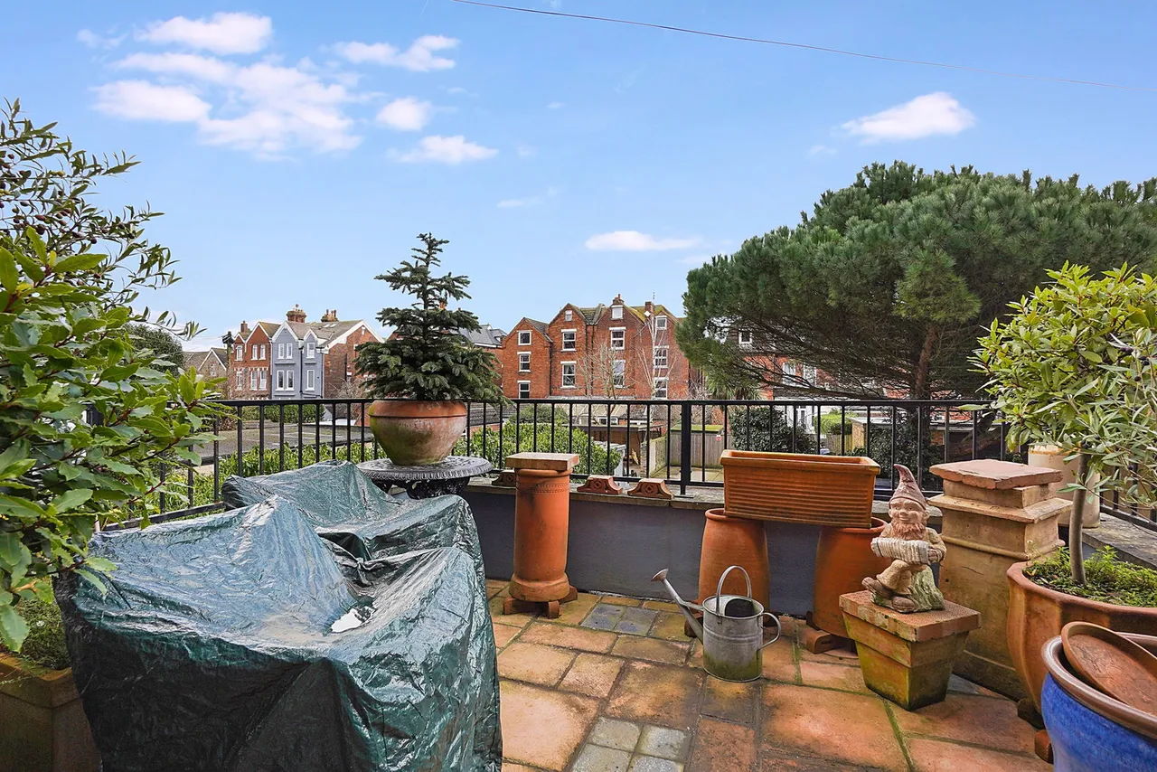 Castle Hill Avenue, Folkestone, CT20, photo 15