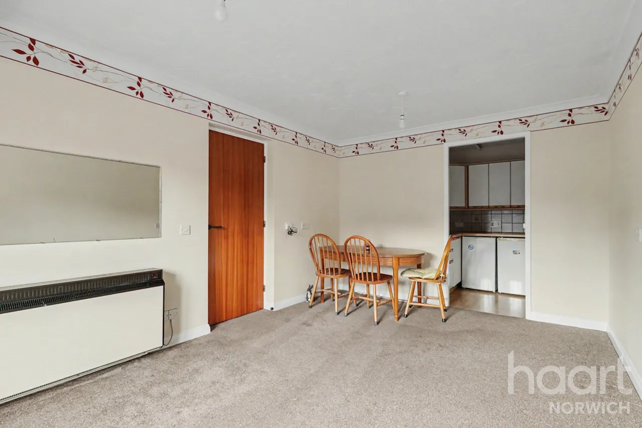 Recorder Road, Norwich, NR1, photo 2