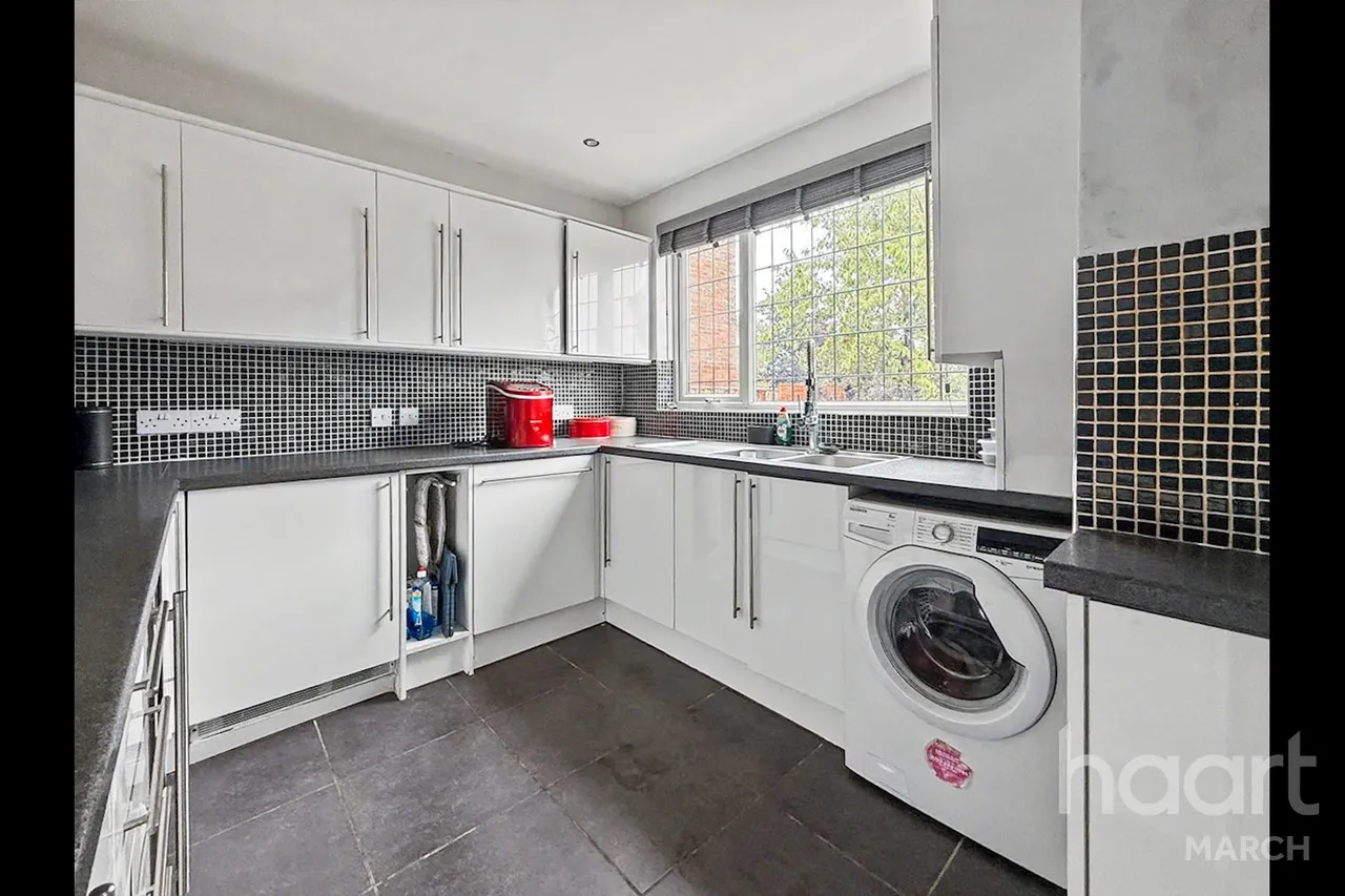 Elwyn Road, March, PE15, photo 12