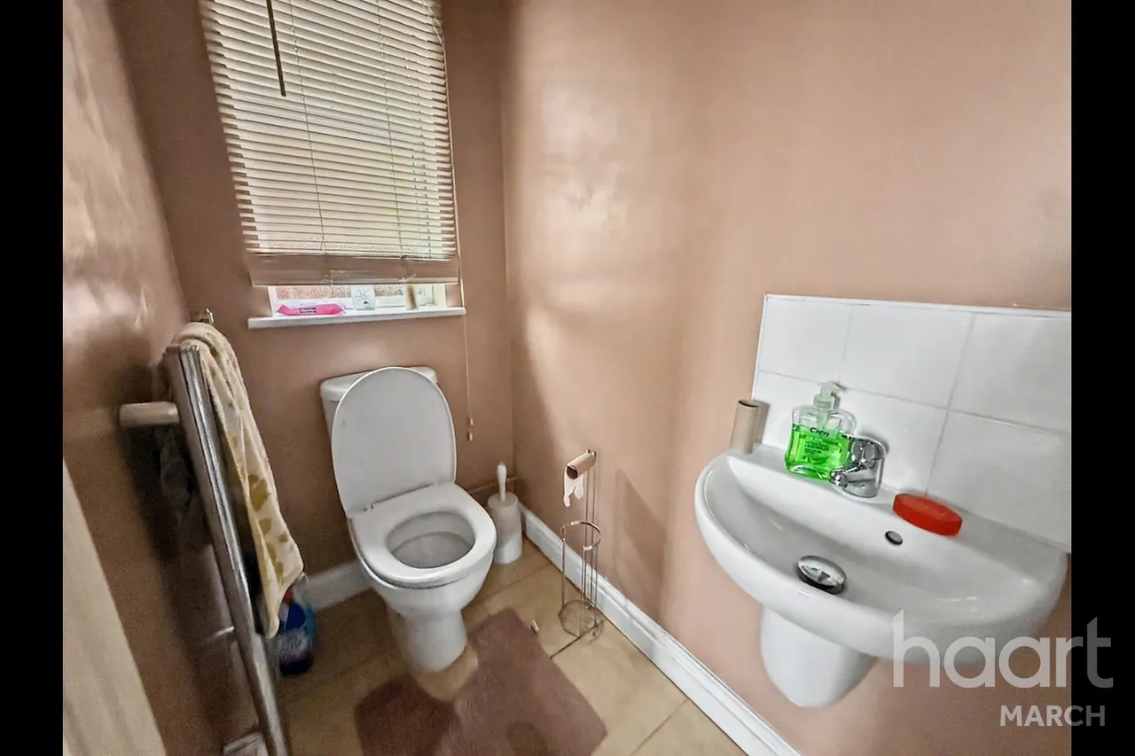 Elwyn Road, March, PE15, photo 13