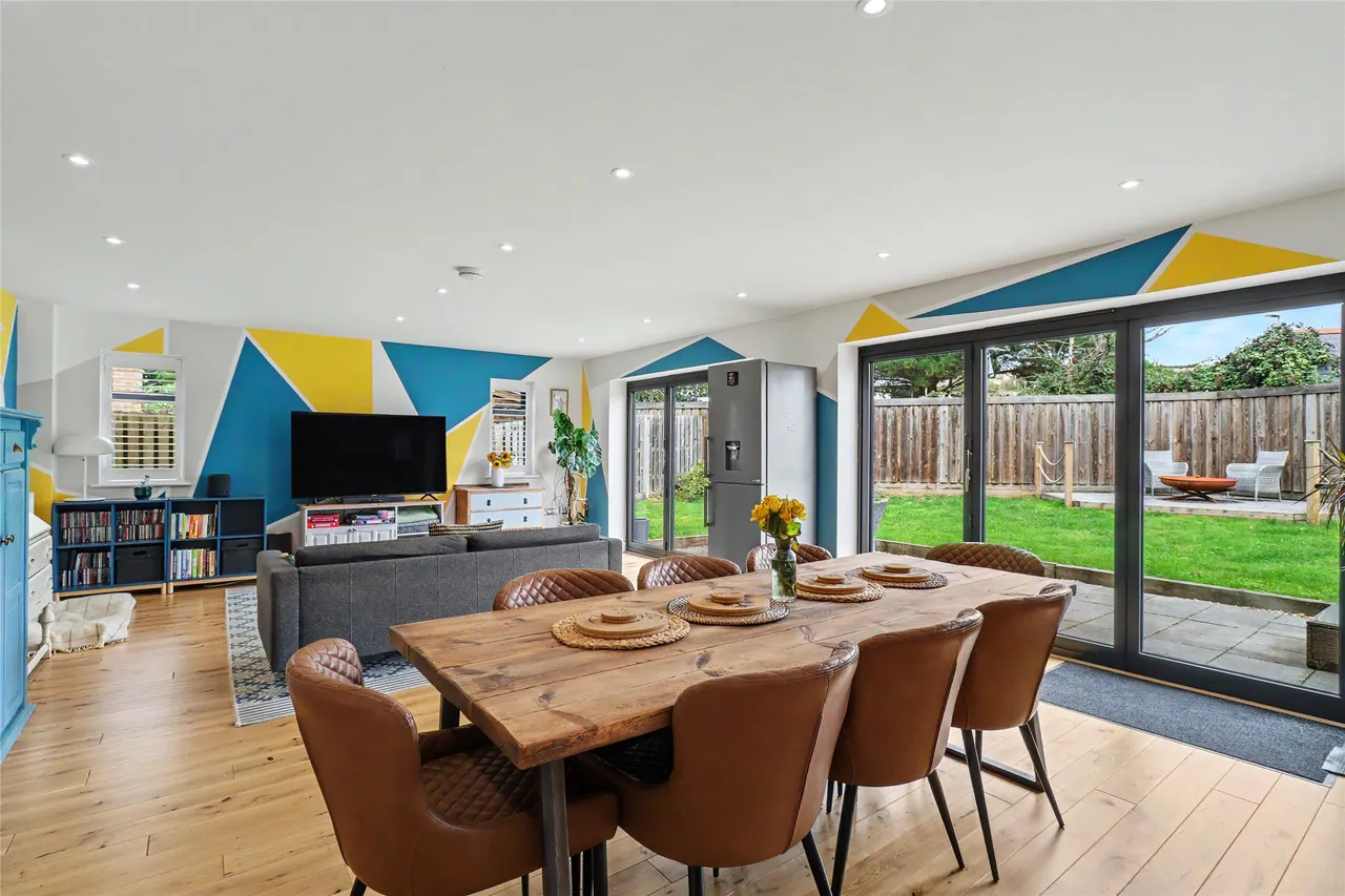 Oak Crescent, Chivenor, EX31, photo 6