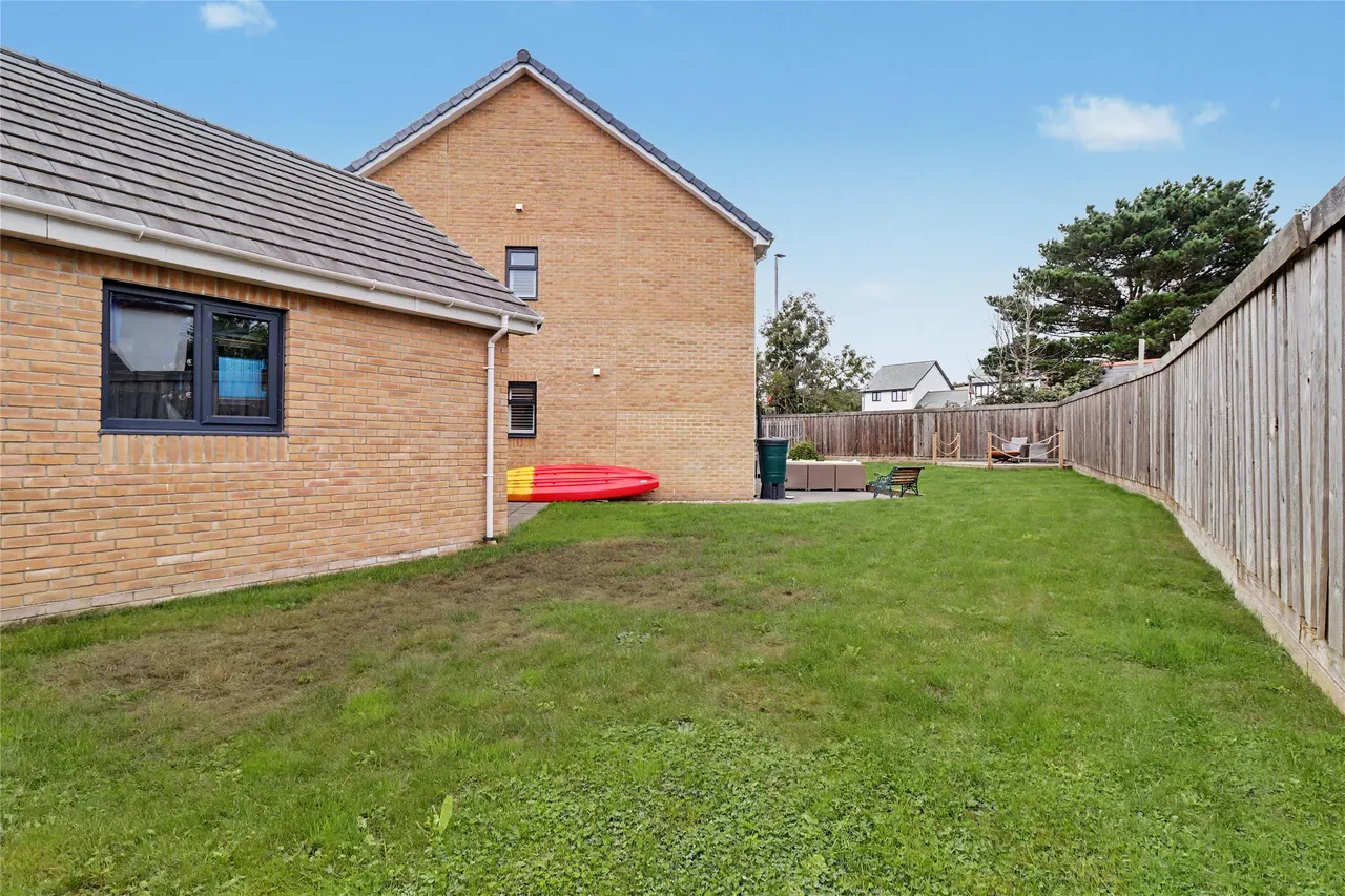 Oak Crescent, Chivenor, EX31, photo 14