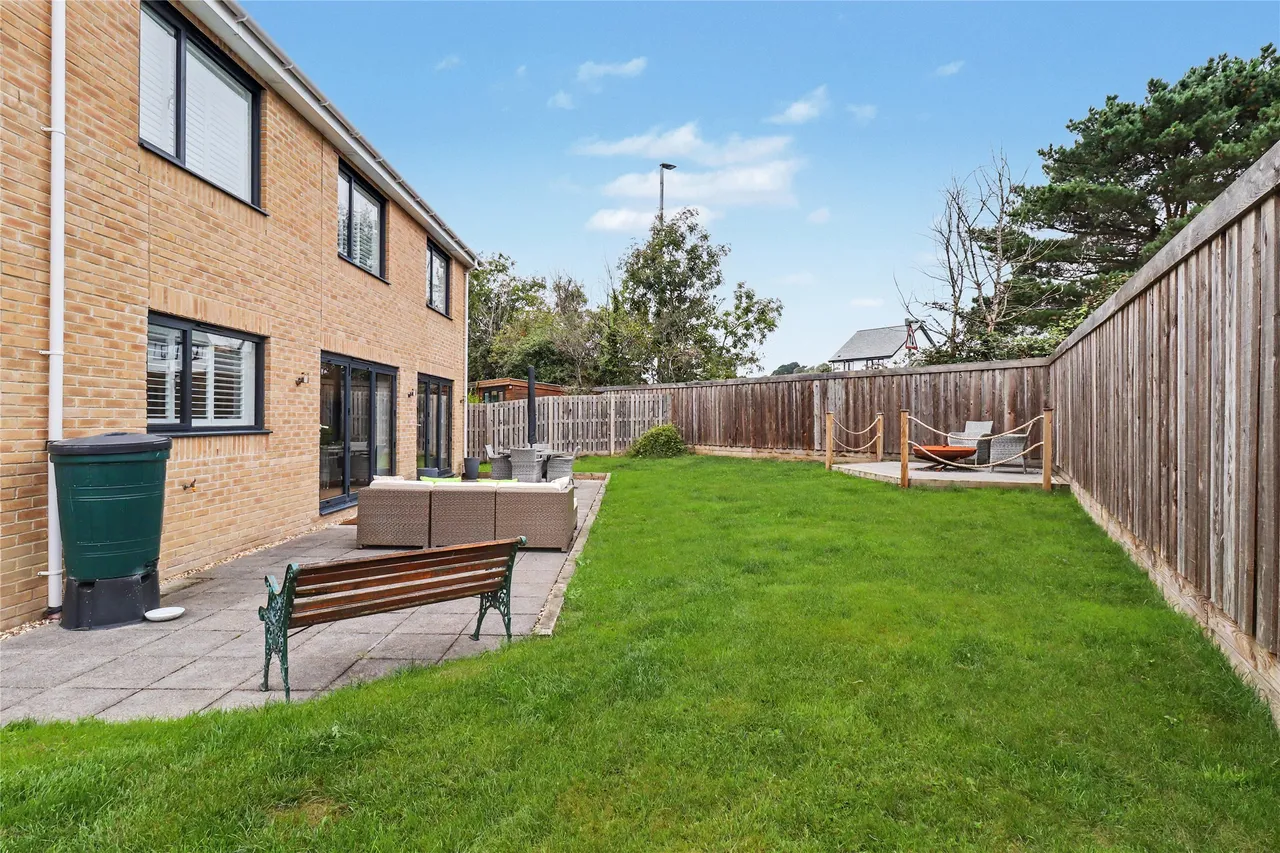 Oak Crescent, Chivenor, EX31, photo 3