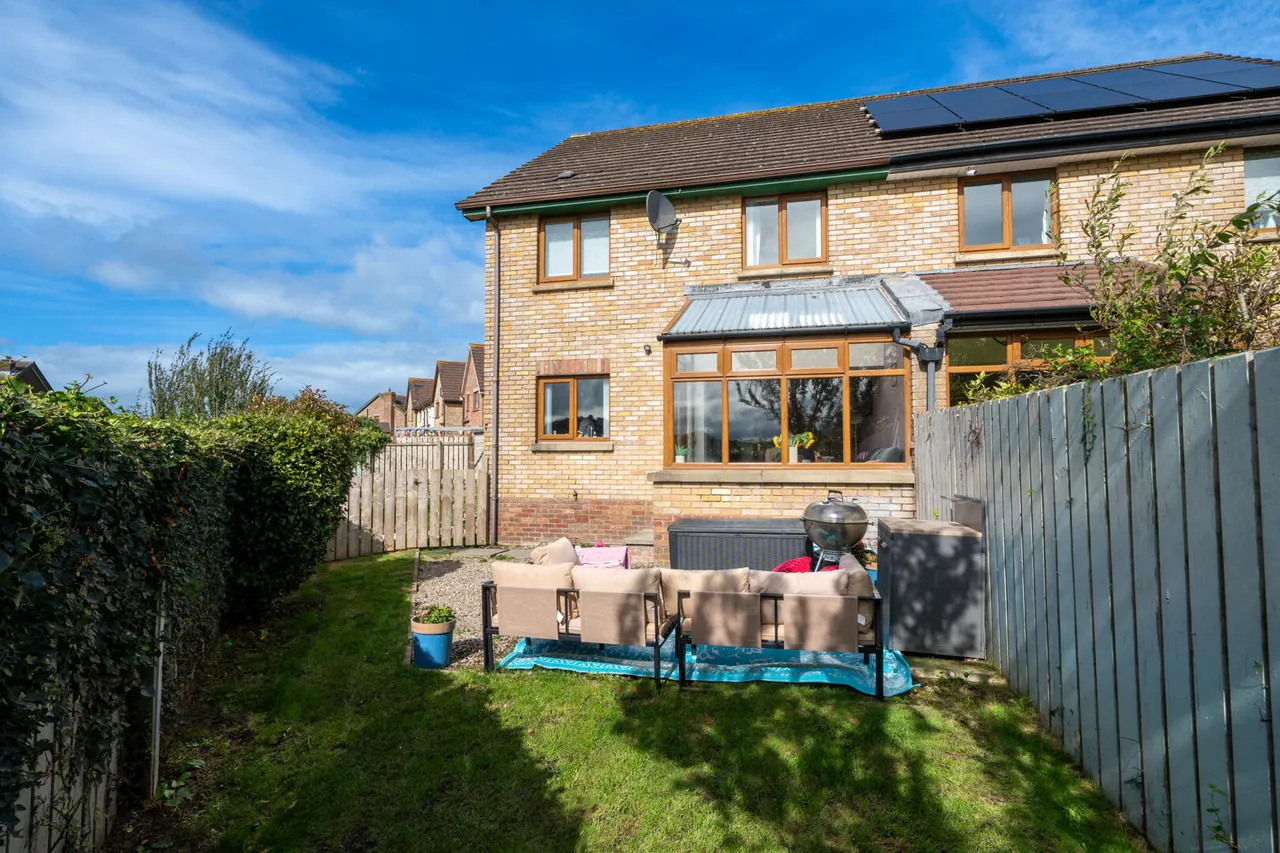 Stonebridge Square, conlig, BT23, photo 17