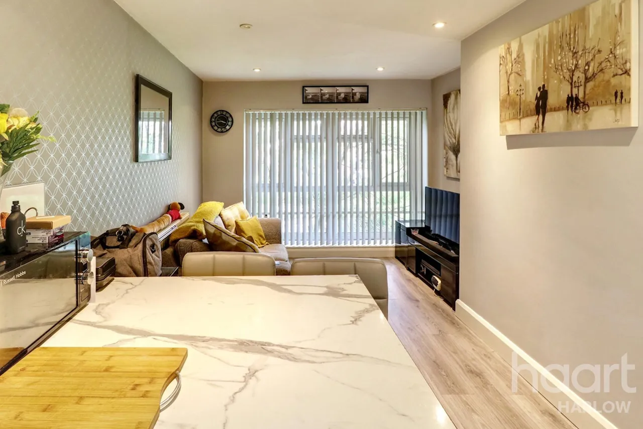 The Hides, Harlow, CM20, photo 9