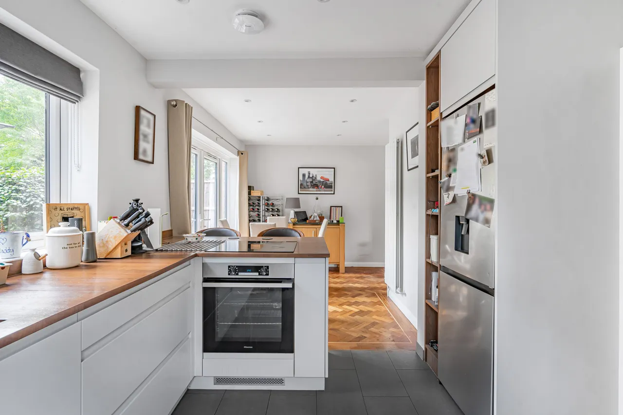 Wrecclesham Hill, Wrecclesham, GU10, photo 5
