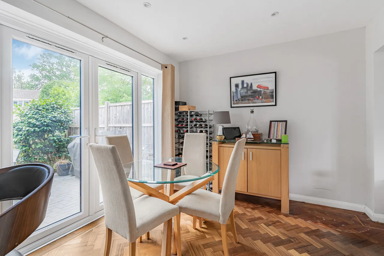Wrecclesham Hill, Wrecclesham, GU10, photo 8