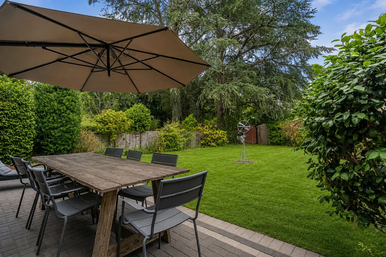 Wrecclesham Hill, Wrecclesham, GU10, photo 13