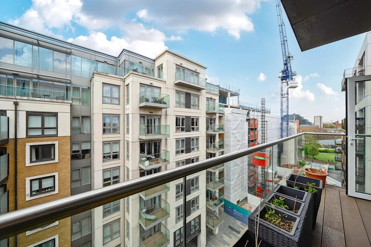 92 Faulkner House, Fulham Reach, London, photo 9