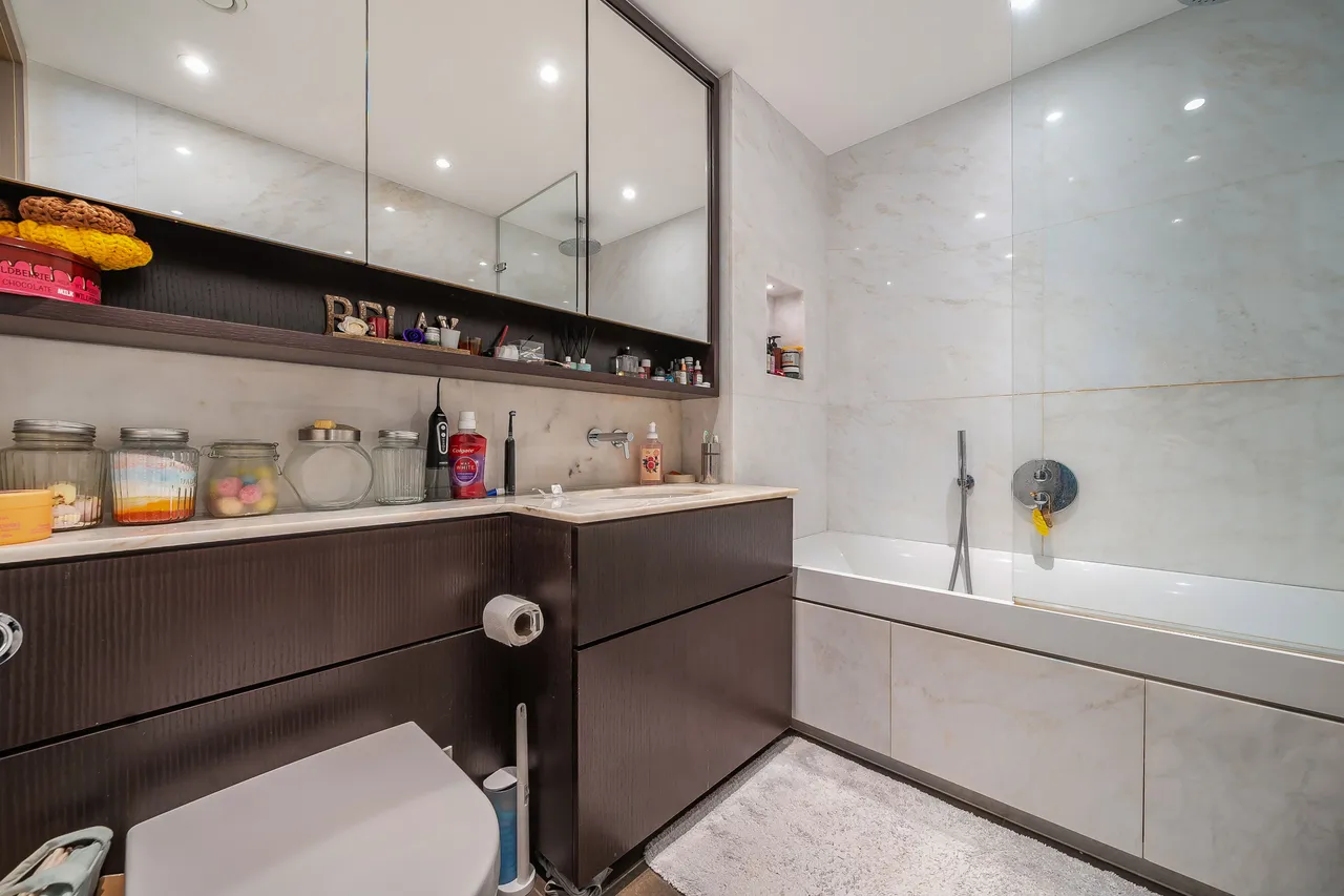 92 Faulkner House, Fulham Reach, London, photo 12