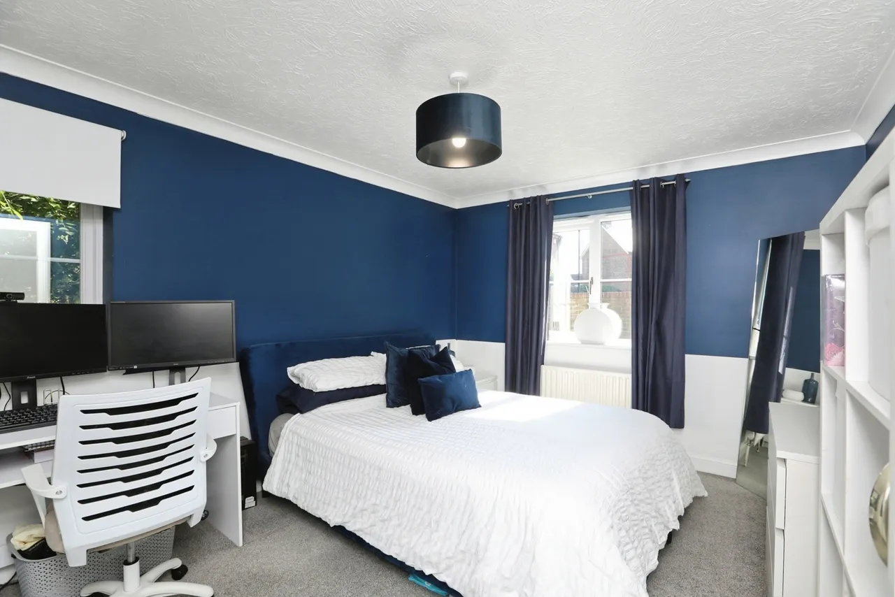 Mansfield Drive, Iwade, Sittingbourne, Kent, ME9, photo 3