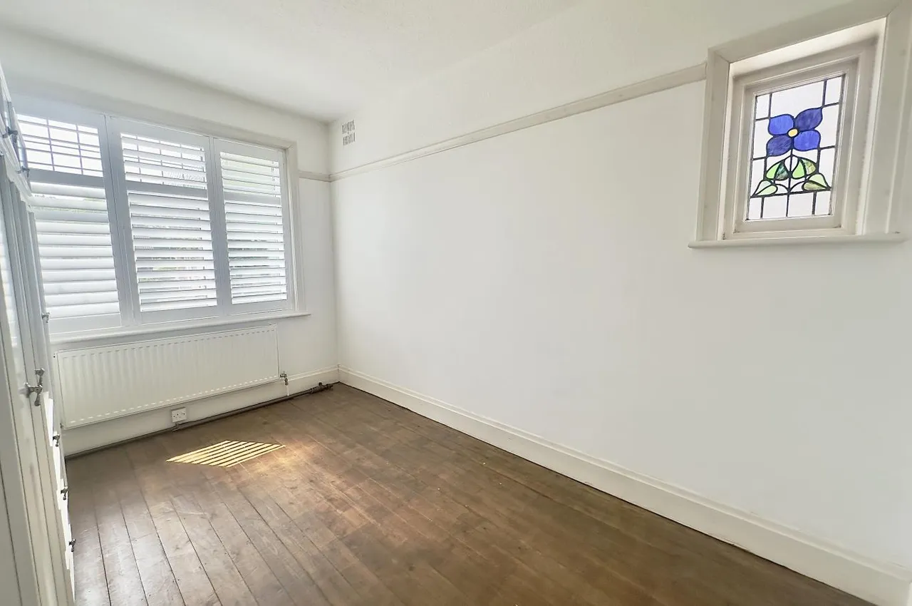 Holdenhurst Avenue, BH7, photo 14