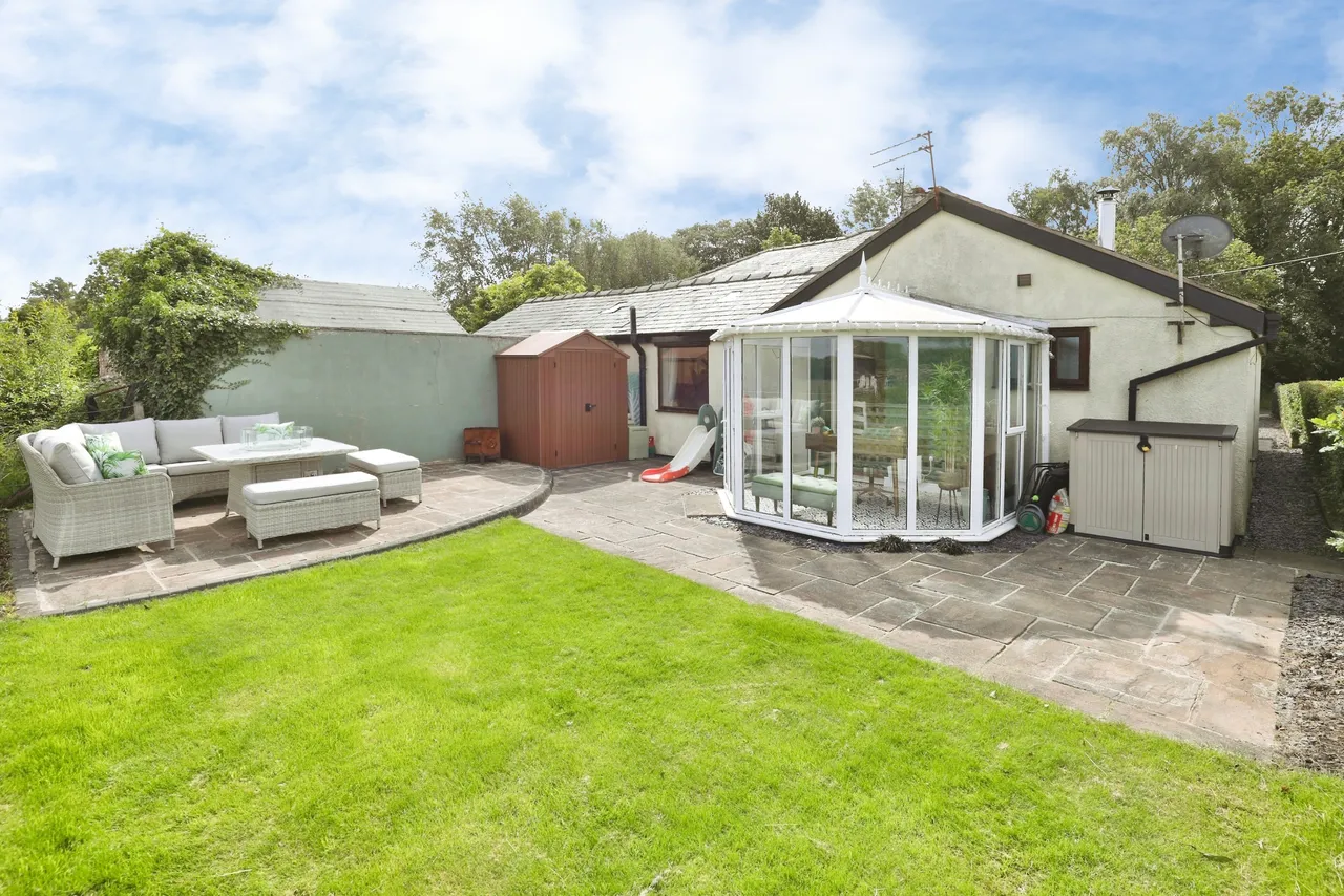 Vale Lane, Ormskirk, L40, photo 6