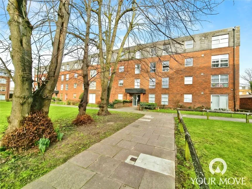 1 bed flat to rent — Marlowe Gardens, London, SE9