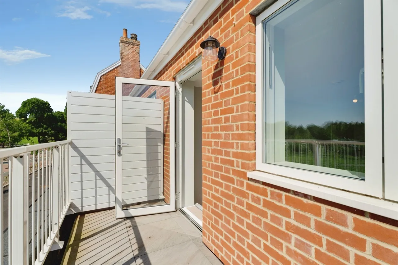 Old Babergh Court, Hadleigh, IP7, photo 16