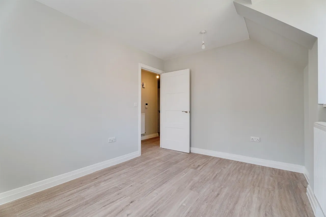 Old Babergh Court, Hadleigh, IP7, photo 13
