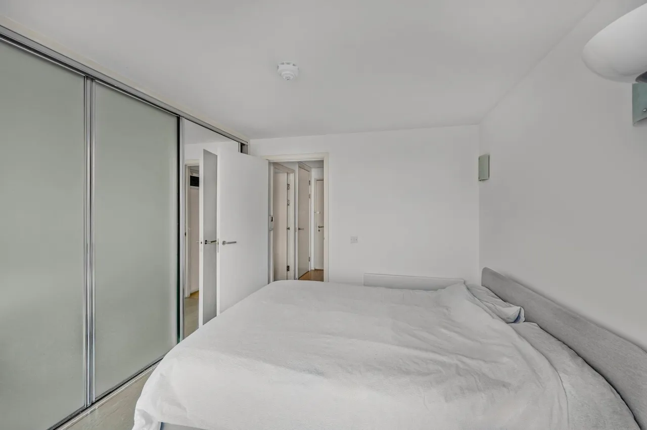 Blackwall Way, London, E14, photo 13
